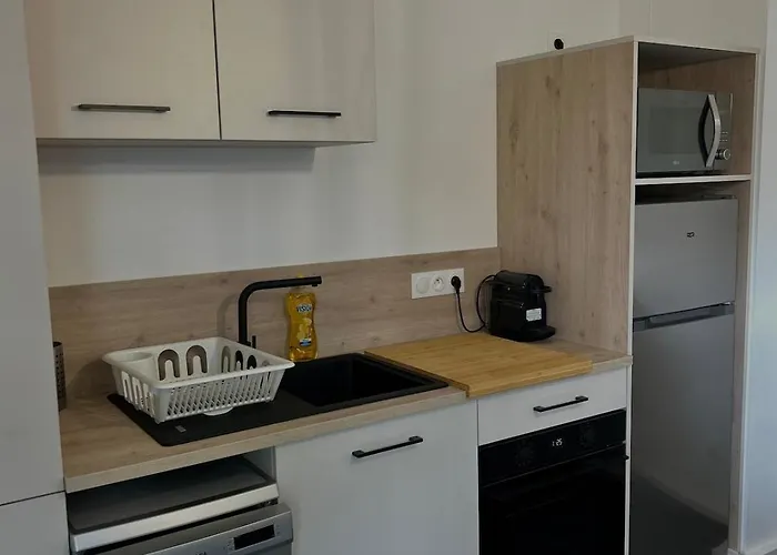 Moderne - Sur Le Sentier Des Vignes Apartmán *